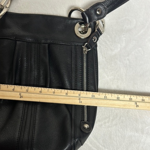 B. Makowsky Durango Soft Leather Convertible Crossbody Shoulder Handbag Black - Picture 9 of 14